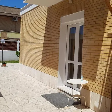 Un Passo Dal Mare