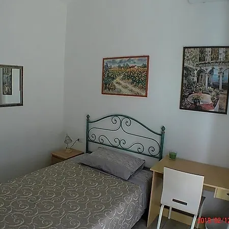 Un Passo Dal Mare