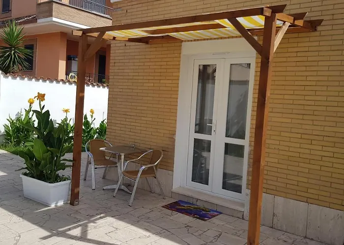 Un Passo Dal Mare Alojamento de Acomodação e Pequeno-almoço 3*